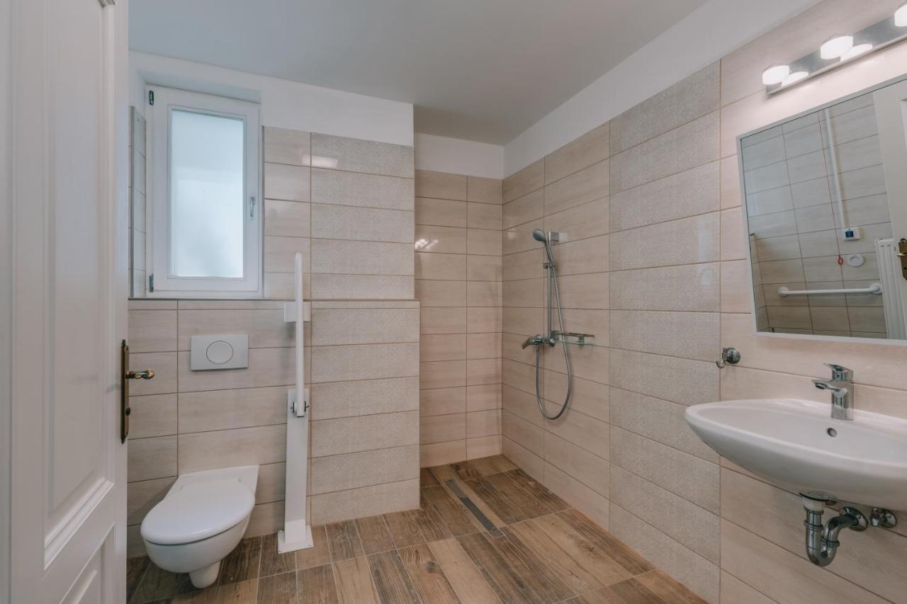 Bringa Villa Балатонлеле Екстериор снимка