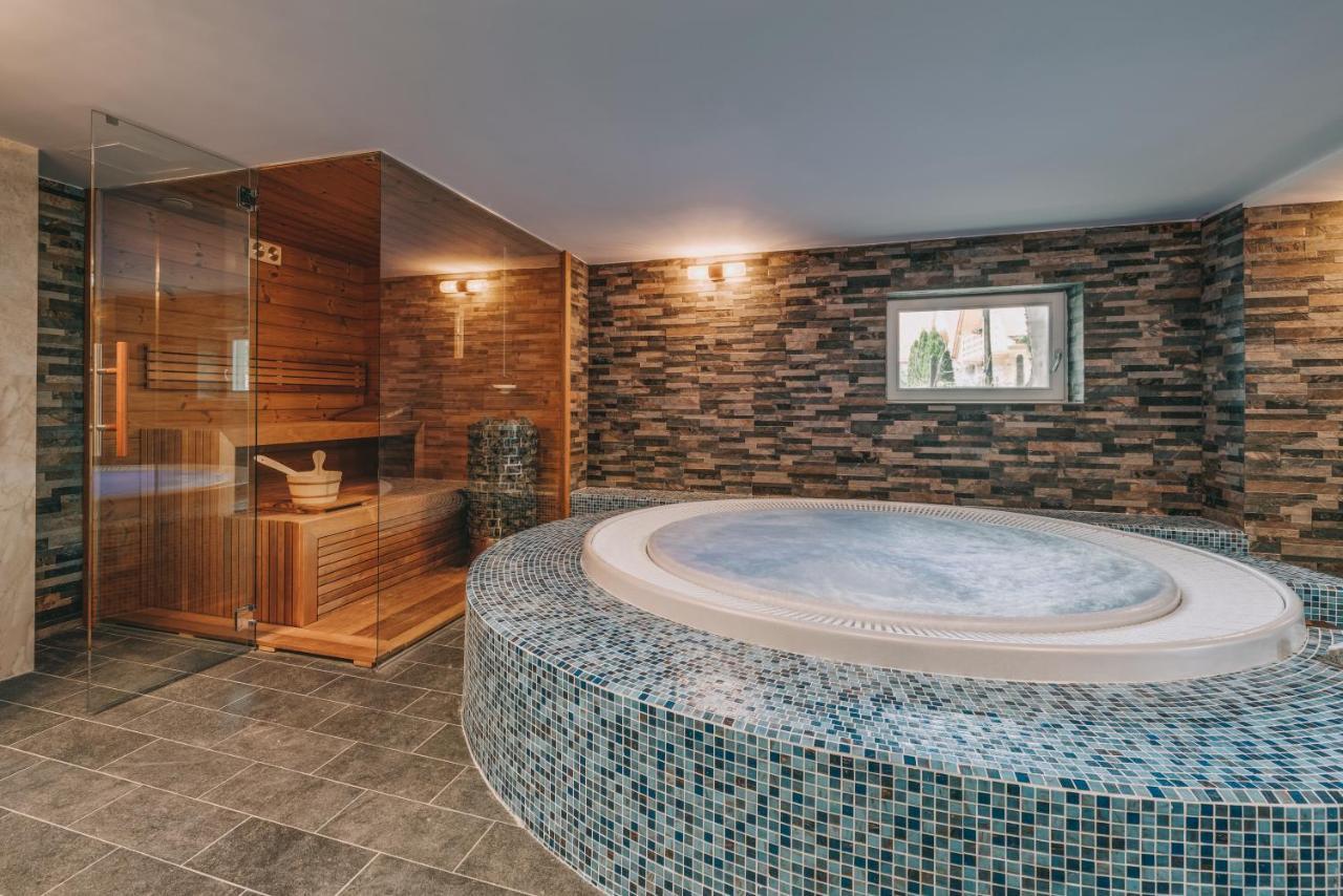 Bringa Villa Балатонлеле Екстериор снимка