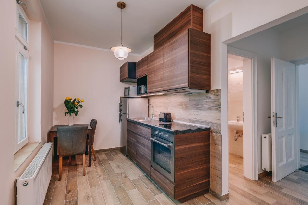 Bringa Villa Балатонлеле Екстериор снимка